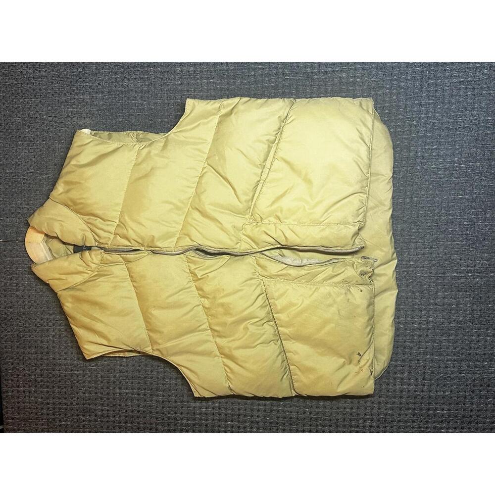 Vintage JC Penney beige puffer vest